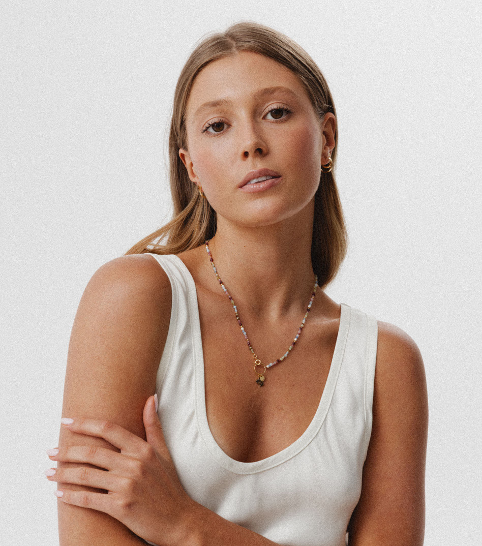 Natural Beauty Necklace in Gold