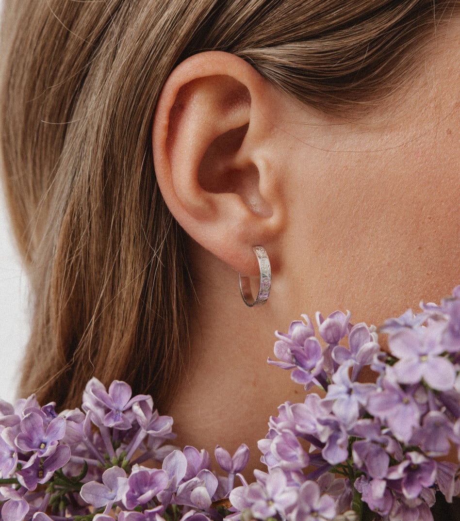 Natural Beauty Hoop Earrings in Silver