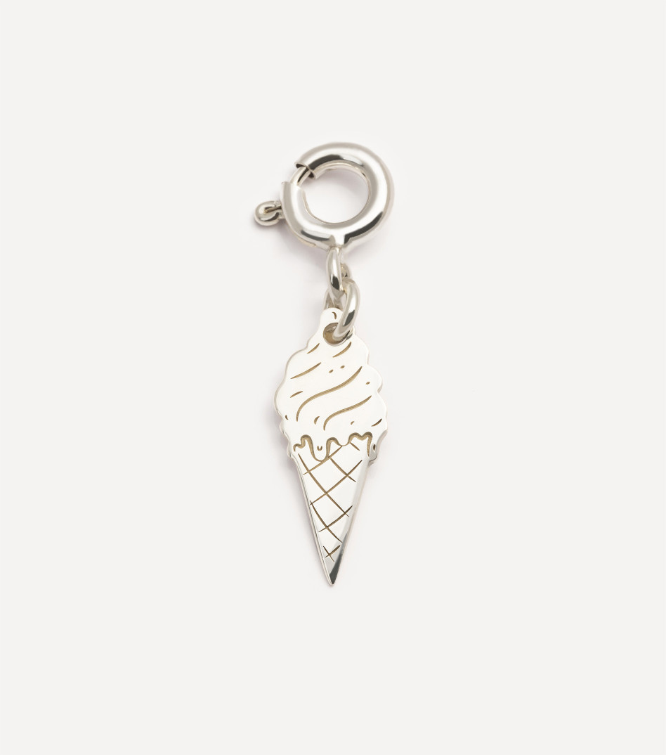 Piccoli Piaceri Pendant in Silver