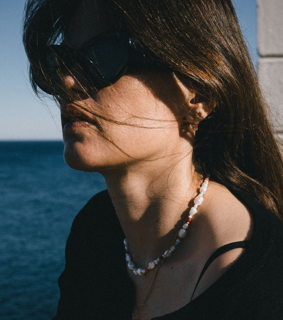 Sulmare Gemstone Choker in Gold